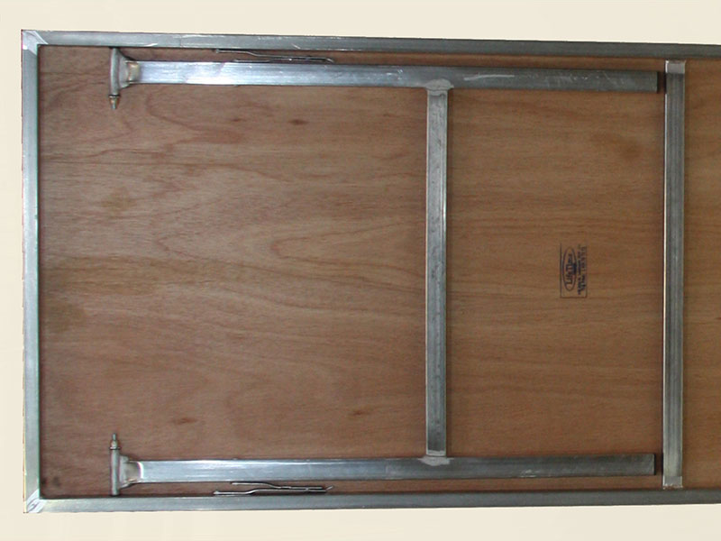 Galvanised Steel Folding Table – Round